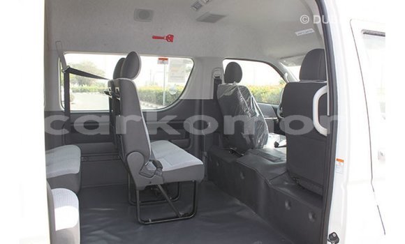 Buy Import Toyota Hiace White Car in Import - Dubai in Great Comore Buy Import Toyota Hiace White Car in Import - Dubai in Great Comore