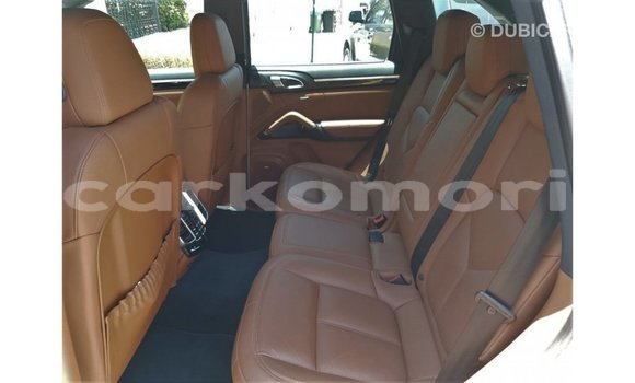 Buy Import Porsche Cayenne White Car in Import - Dubai in Great Comore Buy Import Porsche Cayenne White Car in Import - Dubai in Great Comore
