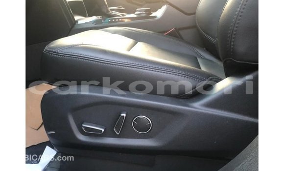 Acheter Import Voiture Ford Explorer Autre à Import - Dubai, Grande Comore Acheter Import Voiture Ford Explorer Autre à Import - Dubai, Grande Comore