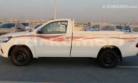 Buy Import Toyota Hilux White Car in Import - Dubai in Great Comore Buy Import Toyota Hilux White Car in Import - Dubai in Great Comore