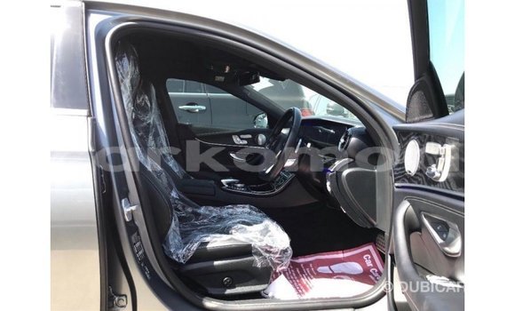 Acheter Import Voiture Mercedes-Benz 200 Autre à Import - Dubai, Grande Comore Acheter Import Voiture Mercedes-Benz 200 Autre à Import - Dubai, Grande Comore