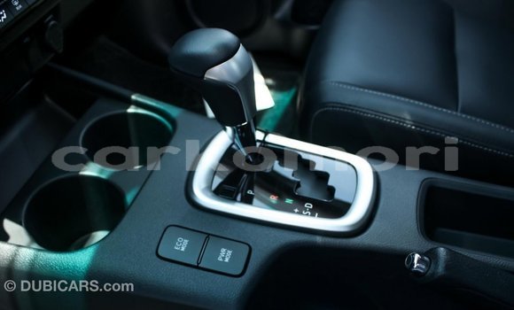 Buy Import Toyota Hilux Black Car in Import - Dubai in Great Comore Buy Import Toyota Hilux Black Car in Import - Dubai in Great Comore