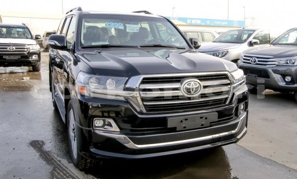 Buy Import Toyota Land Cruiser Black Car in Import - Dubai in Great Comore Buy Import Toyota Land Cruiser Black Car in Import - Dubai in Great Comore