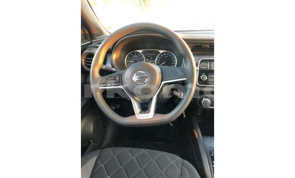 Acheter Import Voiture Nissan 350Z Noir à Import - Dubai, Grande Comore Acheter Import Voiture Nissan 350Z Noir à Import - Dubai, Grande Comore