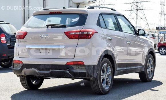 Buy Import Hyundai Creta Beige Car in Import - Dubai in Great Comore Buy Import Hyundai Creta Beige Car in Import - Dubai in Great Comore