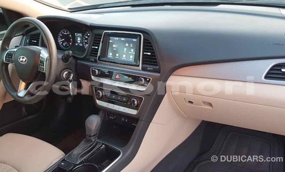 Acheter Import Voiture Hyundai Sonata Noir à Import - Dubai, Grande Comore Acheter Import Voiture Hyundai Sonata Noir à Import - Dubai, Grande Comore