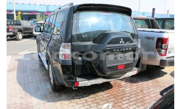 Buy Import Mitsubishi Pajero Black Car in Import - Dubai in Great Comore Buy Import Mitsubishi Pajero Black Car in Import - Dubai in Great Comore