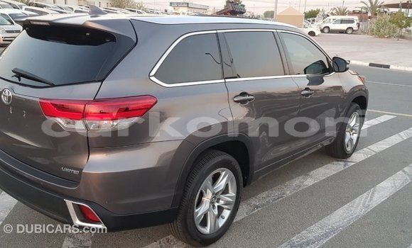 Acheter Import Voiture Toyota Highlander Autre à Import - Dubai, Grande Comore Acheter Import Voiture Toyota Highlander Autre à Import - Dubai, Grande Comore
