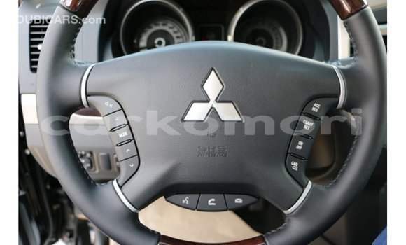 Buy Import Mitsubishi Pajero Black Car in Import - Dubai in Great Comore Buy Import Mitsubishi Pajero Black Car in Import - Dubai in Great Comore