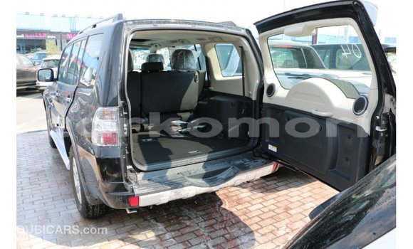 Buy Import Mitsubishi Pajero Black Car in Import - Dubai in Great Comore Buy Import Mitsubishi Pajero Black Car in Import - Dubai in Great Comore