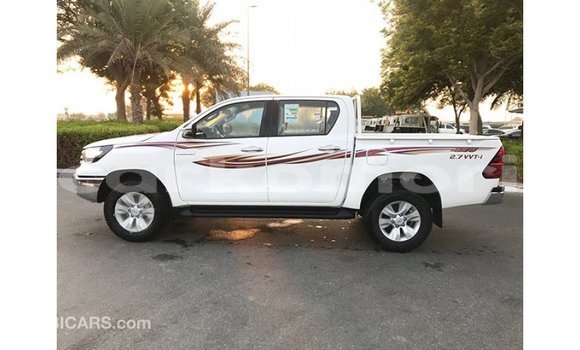 Buy Import Toyota Hilux White Car in Import - Dubai in Great Comore Buy Import Toyota Hilux White Car in Import - Dubai in Great Comore