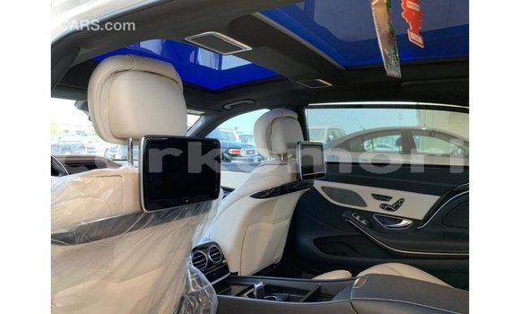 Buy Import Mercedes-Benz 190 White Car in Import - Dubai in Great Comore Buy Import Mercedes-Benz 190 White Car in Import - Dubai in Great Comore
