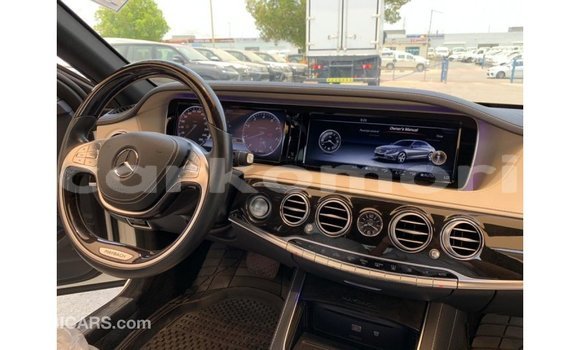 Buy Import Mercedes-Benz 190 White Car in Import - Dubai in Great Comore Buy Import Mercedes-Benz 190 White Car in Import - Dubai in Great Comore