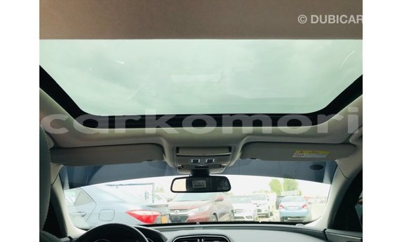 Acheter Import Voiture Jaguar XE Rouge à Import - Dubai, Grande Comore Acheter Import Voiture Jaguar XE Rouge à Import - Dubai, Grande Comore