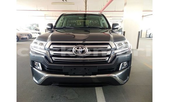 Buy Import Toyota Land Cruiser Other Car in Import - Dubai in Great Comore Buy Import Toyota Land Cruiser Other Car in Import - Dubai in Great Comore