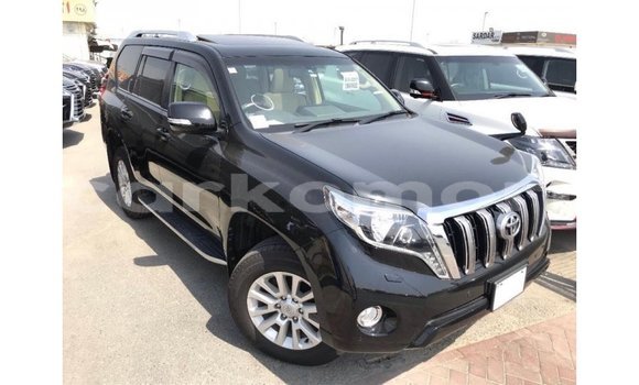 Buy Import Toyota Prado Black Car in Import - Dubai in Great Comore