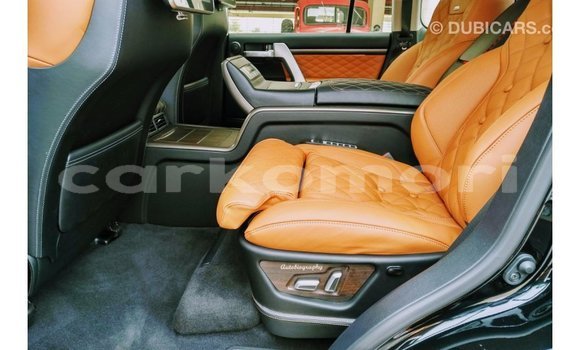 Buy Import Toyota Land Cruiser Black Car in Import - Dubai in Great Comore Buy Import Toyota Land Cruiser Black Car in Import - Dubai in Great Comore