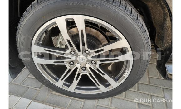 Buy Import Toyota Land Cruiser Black Car in Import - Dubai in Great Comore Buy Import Toyota Land Cruiser Black Car in Import - Dubai in Great Comore