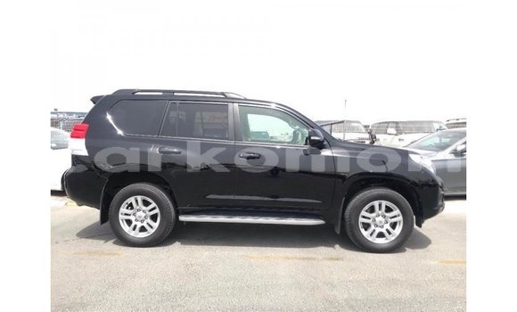 Buy Import Toyota Land Cruiser Black Car in Import - Dubai in Great Comore Buy Import Toyota Land Cruiser Black Car in Import - Dubai in Great Comore
