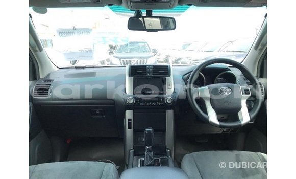Buy Import Toyota Land Cruiser Black Car in Import - Dubai in Great Comore Buy Import Toyota Land Cruiser Black Car in Import - Dubai in Great Comore
