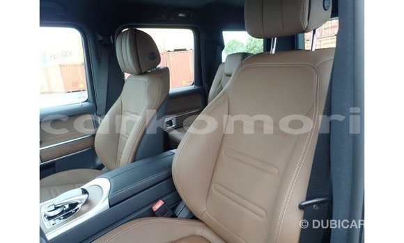Buy Import Mercedes-Benz 190 Black Car in Import - Dubai in Great Comore Buy Import Mercedes-Benz 190 Black Car in Import - Dubai in Great Comore