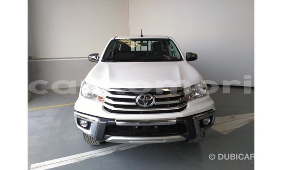 Buy Import Toyota Hilux White Car in Import - Dubai in Great Comore Buy Import Toyota Hilux White Car in Import - Dubai in Great Comore